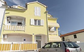 Apartment Ivana,Mali Maj